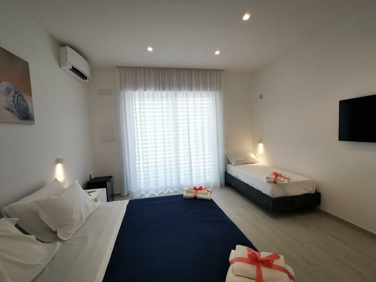 Sunset Bay Bed and Breakfast Torre Suda Εξωτερικό φωτογραφία