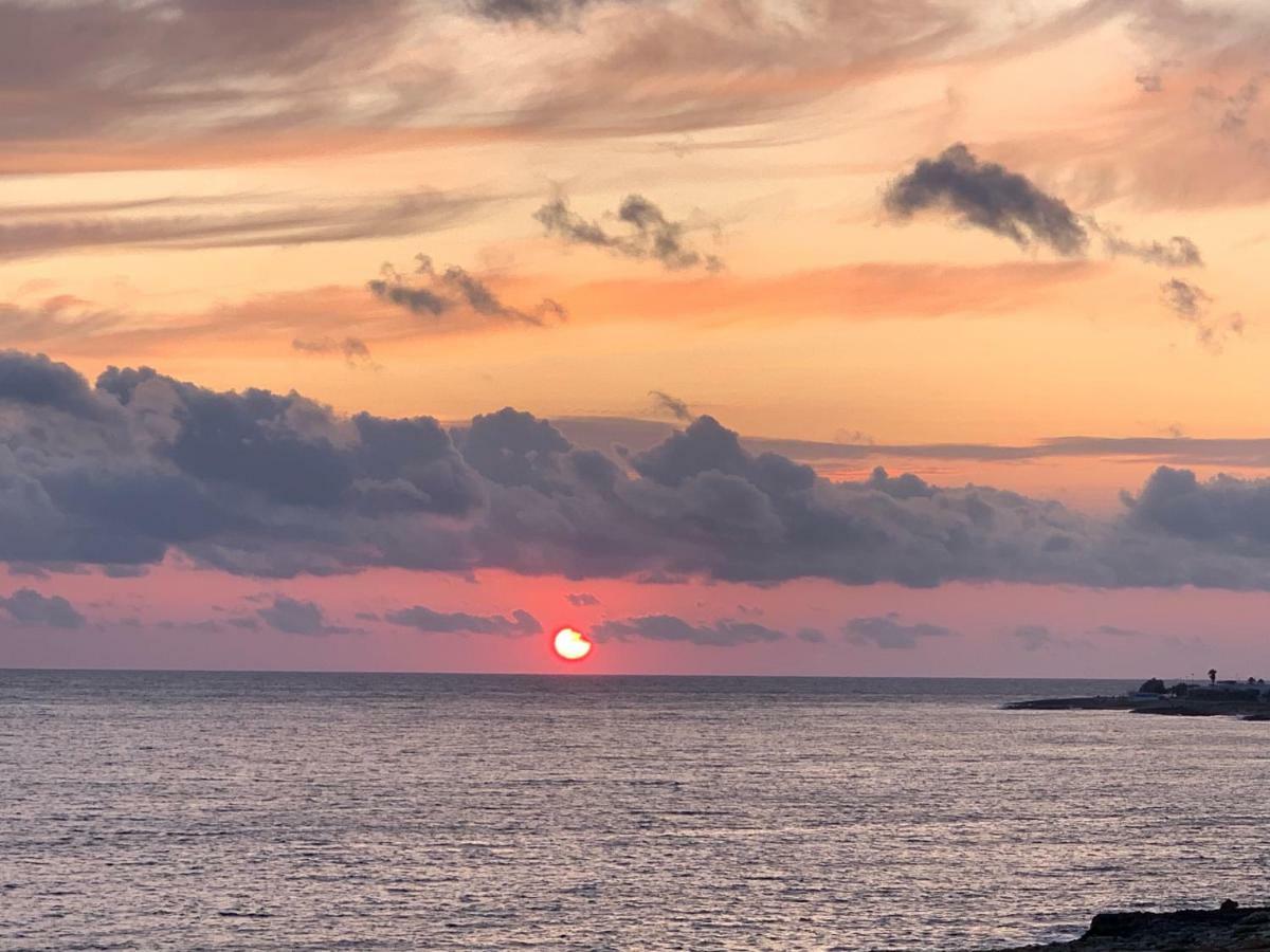 Sunset Bay Bed and Breakfast Torre Suda Εξωτερικό φωτογραφία
